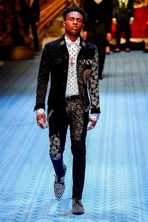 dolce gabbana uomo ss19|dolce and gabbana runway.